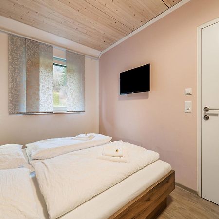 Large Apartment In Sankt Georgen With Balcony Fürstau Exterior foto